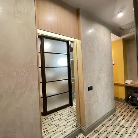 בית הארחה Passpartout Boutique Palace *