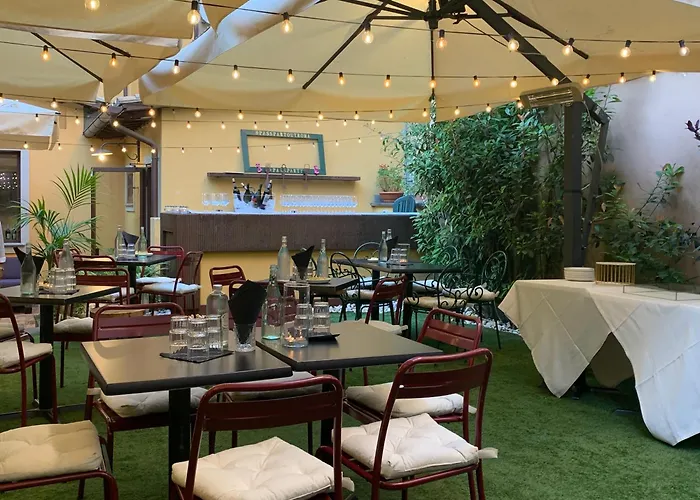 Passpartout Boutique Palace